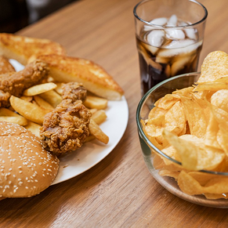 Kanker Ovarium Bisakah Disebabkan oleh Makanan? Ini Penjelasan Berdasarkan Fakta Medis